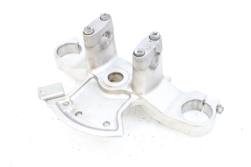 photo de UPPER FORK YOKE SUZUKI BURGMAN 650 (2013 - 2020) - Main view