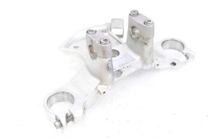 photo de UPPER FORK YOKE SUZUKI BURGMAN 650 (2013 - 2020) - Checked used part