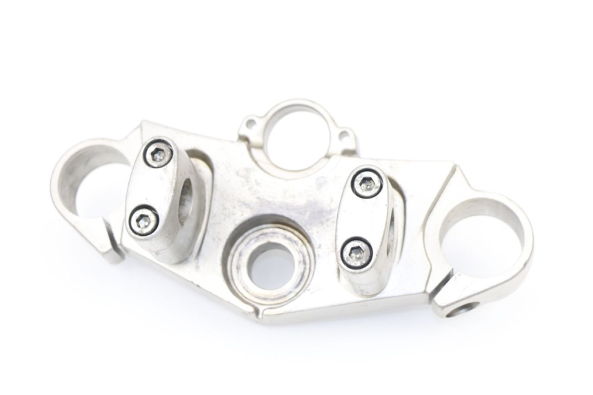 photo de UPPER FORK YOKE HONDA CBF S ABS 600 (2004 - 2007) - Alternative perspective