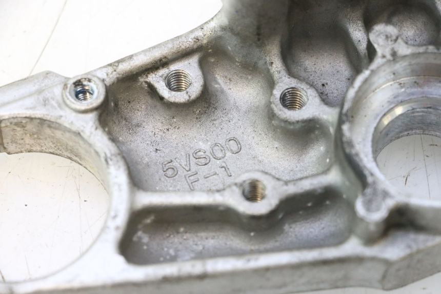 photo de UPPER FORK YOKE YAMAHA FJR 1300 (2001 - 2005) - Alternative perspective