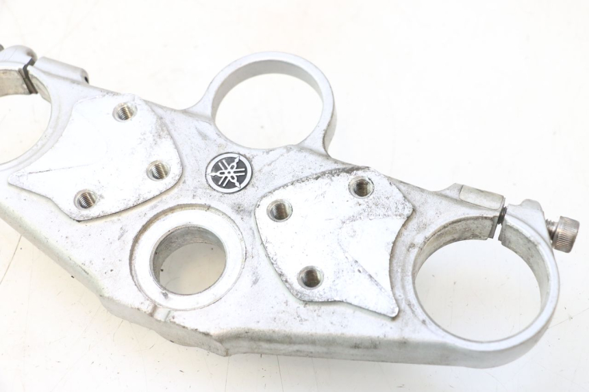 photo de UPPER FORK YOKE YAMAHA FJR 1300 (2001 - 2005) - Fixing points details