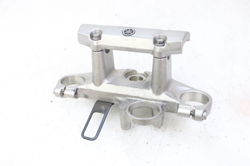 photo de UPPER FORK YOKE YAMAHA FZ6 FAZER S2 600 (2007 - 2011) - Fixing points details