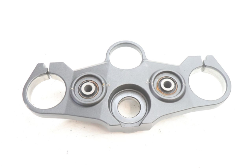 photo de UPPER FORK YOKE YAMAHA FZ8 800 (2010 - 2016) - Component detail