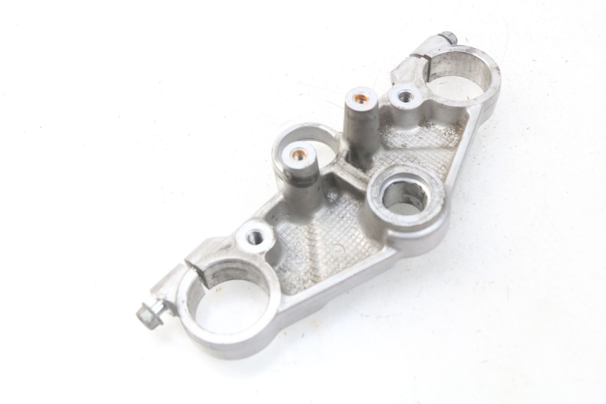 photo de UPPER FORK YOKE SUZUKI GSX-F GSXF 600 (1998 - 2004) - Zoom on usage condition