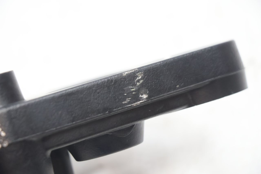 photo de UPPER FORK YOKE SUZUKI GSX F GSXF 750 (1988 - 1998) - Fixing points details