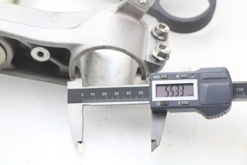 photo de UPPER FORK YOKE SUZUKI GSX-R GSXR K16 1000 (2012 - 2016) - Product overview