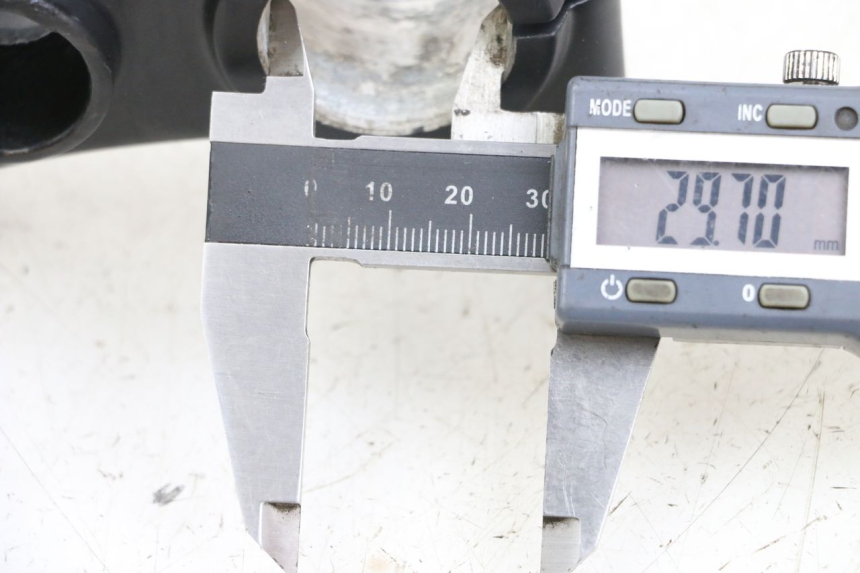 photo de UPPER FORK YOKE KYMCO K-PW K-PIPE 50 (2012 - 2017) - Component detail