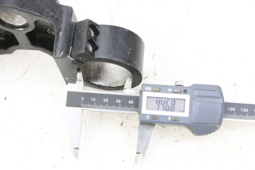 photo de UPPER TRIPLE CLAMP LONCIN DIRT BIKE 125 - Component detail