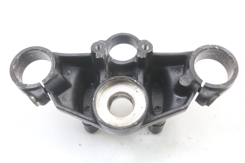 photo de UPPER TRIPLE CLAMP HONDA NTV DEAUVILLE 650 (1998 - 2001) - Fixing points details