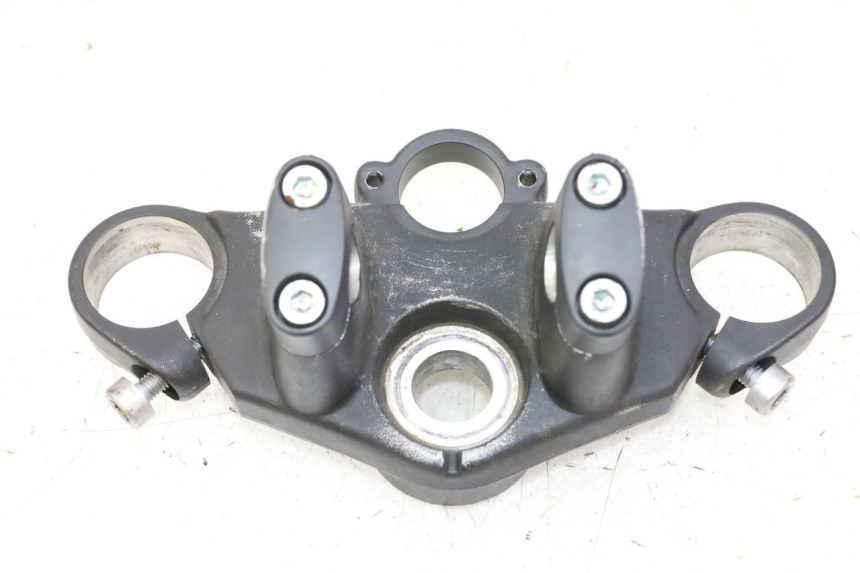 photo de UPPER FORK YOKE HONDA NTV DEAUVILLE 650 (2001 - 2006) - Main view