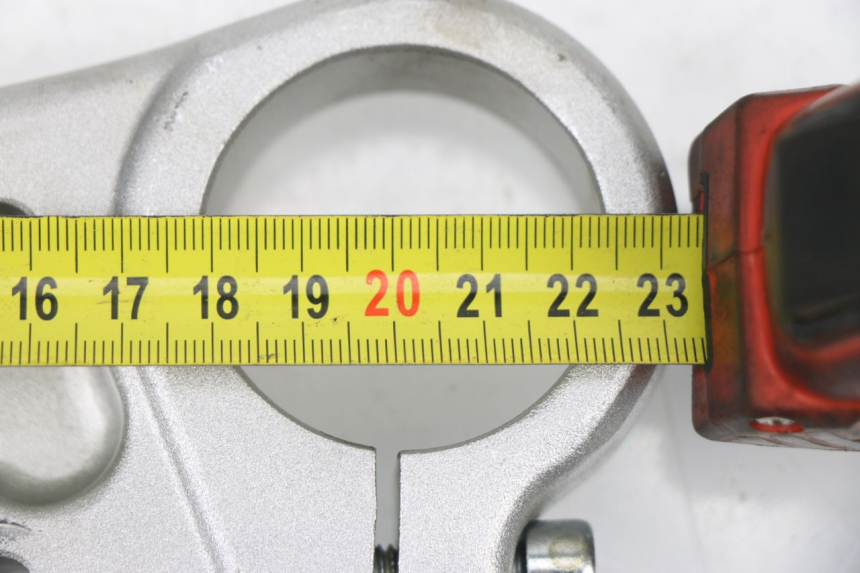 photo de UPPER FORK YOKE GUNSHOT PIT BIKE FX 125 (2014 - 2021) - Zoom on usage condition