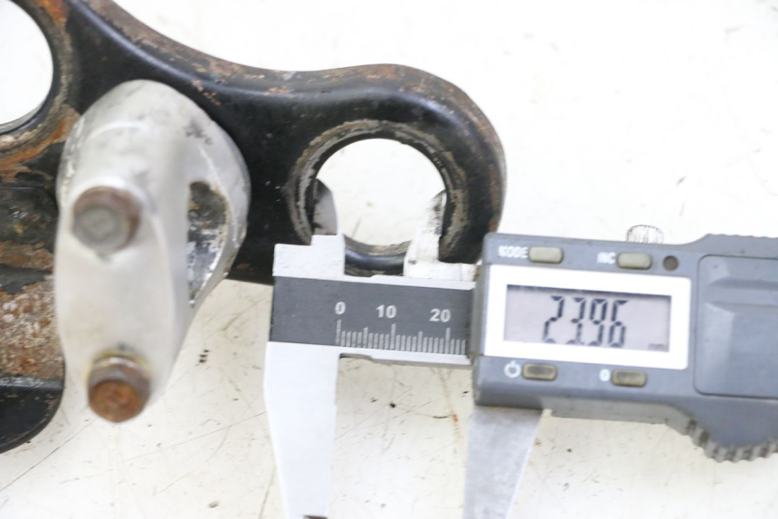 photo de UPPER FORK YOKE YAMAHA PW 80 (1983 - 2014) - Zoom on usage condition