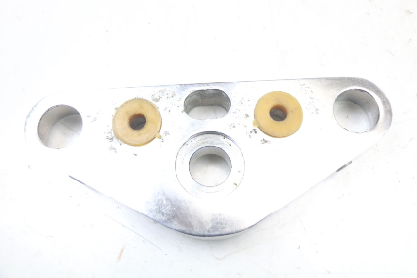 photo de UPPER FORK YOKE REGAL RAPTOR SPYDER 125 (2010 - 2018) - Zoom on usage condition