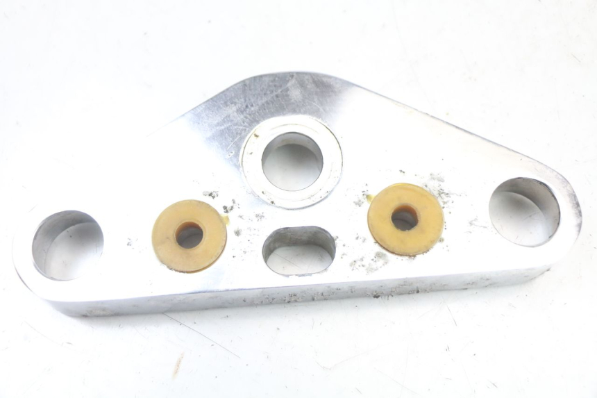 photo de UPPER FORK YOKE REGAL RAPTOR SPYDER 125 (2010 - 2018) - Alternative perspective