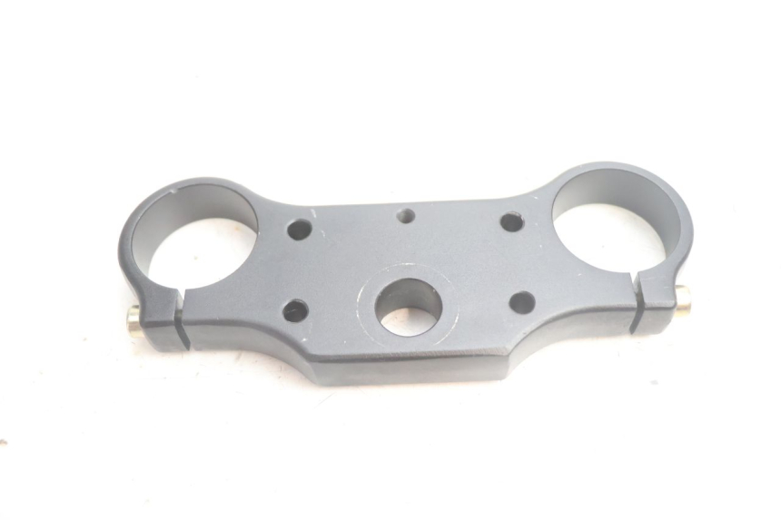 photo de UPPER FORK YOKE APOLLO RFZ 125 - Component detail