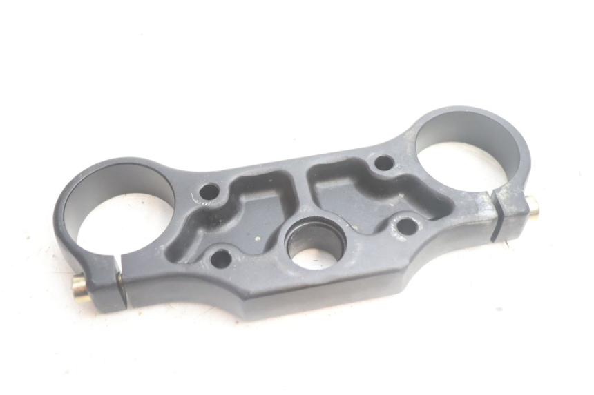 photo de UPPER FORK YOKE APOLLO RFZ 125 - Alternative perspective