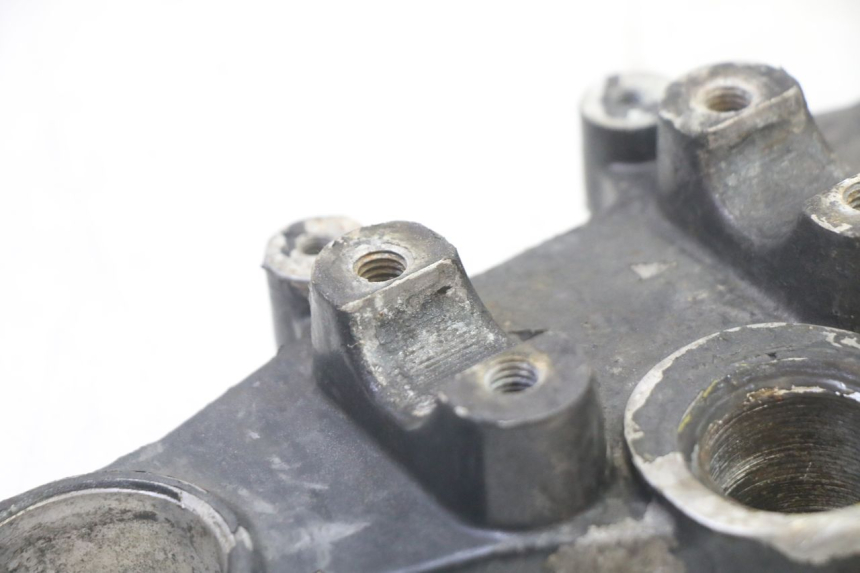 photo de UPPER FORK YOKE GILERA SMT SUPERMOTARD 50 (2009 - 2017) - Alternative perspective