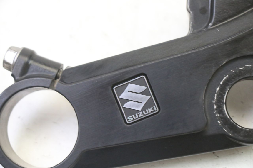 photo de UPPER FORK YOKE SUZUKI SV S 650 (2003 - 2009) - Component detail