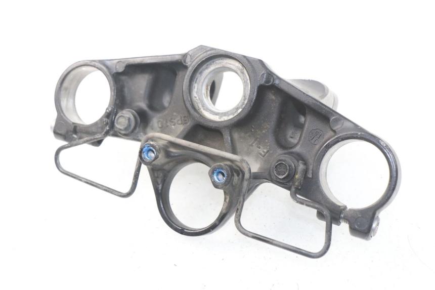 photo de UPPER TRIPLE CLAMP YAMAHA TDM ABS 900 (2002 - 2014) - Zoom on usage condition