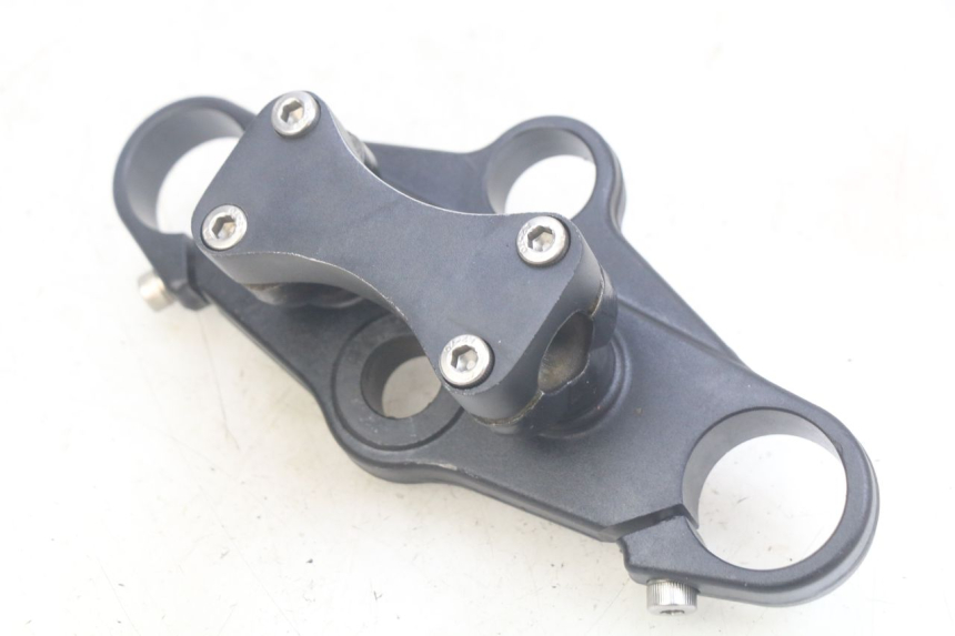 photo de UPPER TRIPLE CLAMP MOTRAC URBAN 4T 50 (2016 - 2024) - Technical close-up