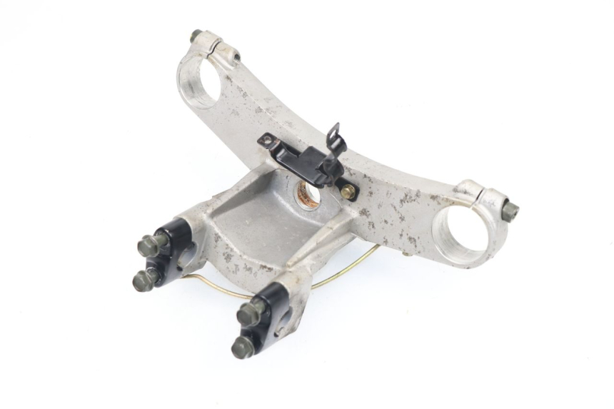 photo de UPPER FORK YOKE KYMCO XCITING 500 (2007 - 2010) - Zoom on usage condition