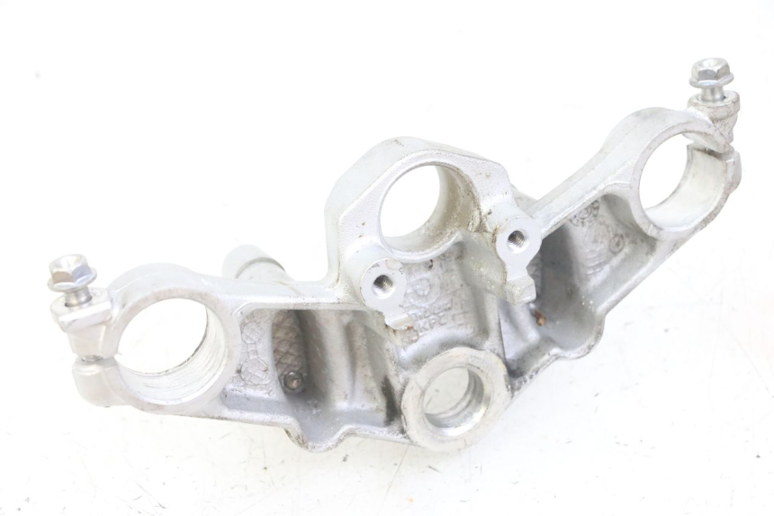 photo de UPPER FORK YOKE HONDA XLV VARADERO 125 (2000 - 2006) - Product overview