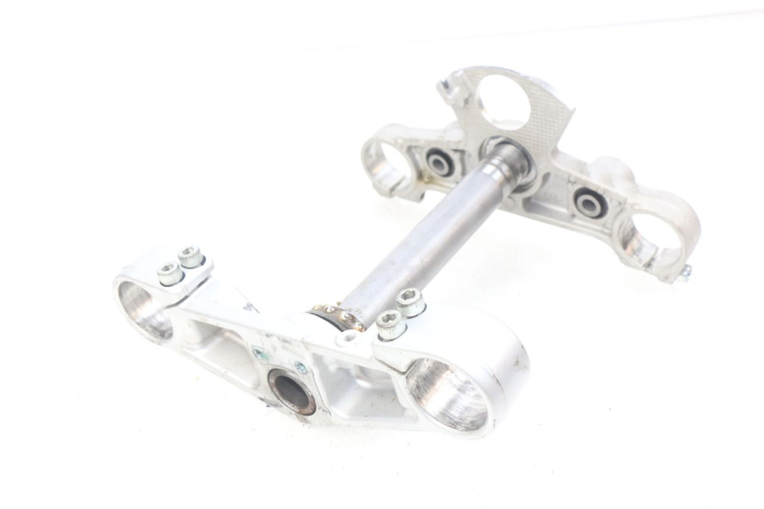 photo de UPPER FORK YOKE YAMAHA XP T-MAX TMAX ABS 530 (2012 - 2015) - Markings and original references