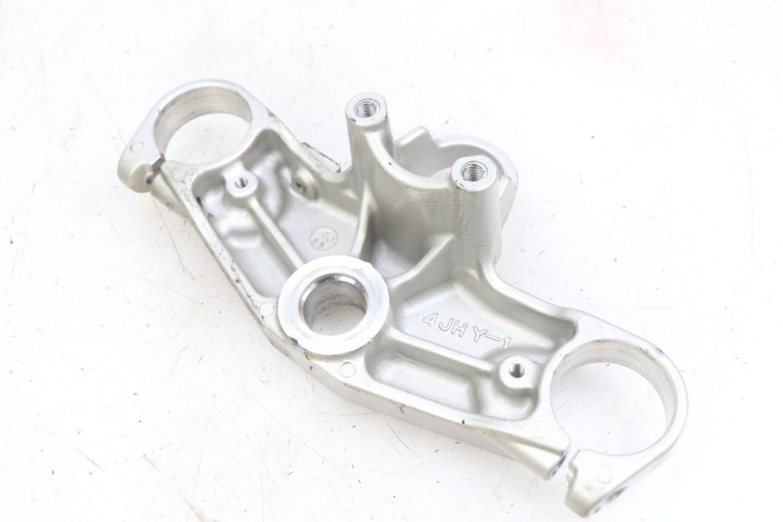 photo de UPPER TRIPLE CLAMP YAMAHA YZF R THUNDERCAT 600 (1996 - 2003) - Alternative perspective