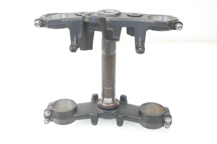 photo de UPPER FORK YOKE KAWASAKI Z ABS 750 (2007 - 2013) - Technical close-up