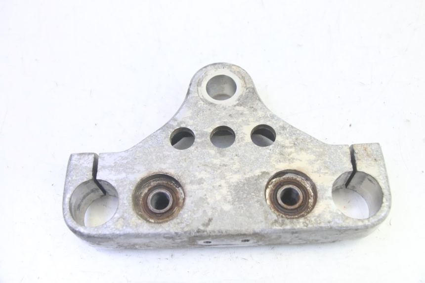 photo de UPPER FORK YOKE KYMCO ZING 125 (1997 - 2003) - Zoom on usage condition