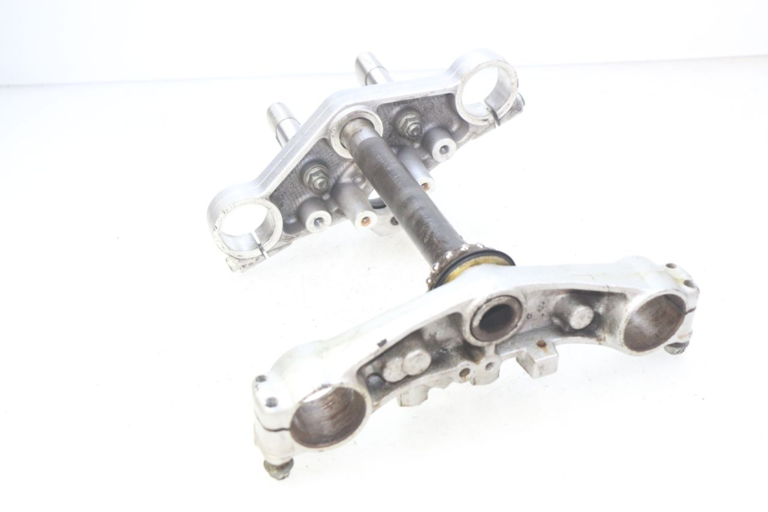 photo de YOKES FORK SUZUKI SV N 650 (1999 - 2002) - Alternative perspective