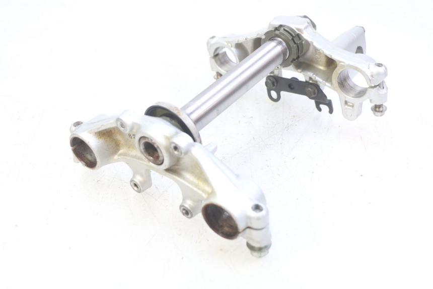 photo de FORK HEAD YAMAHA TTR 125 (2000 - 2020) - Component detail