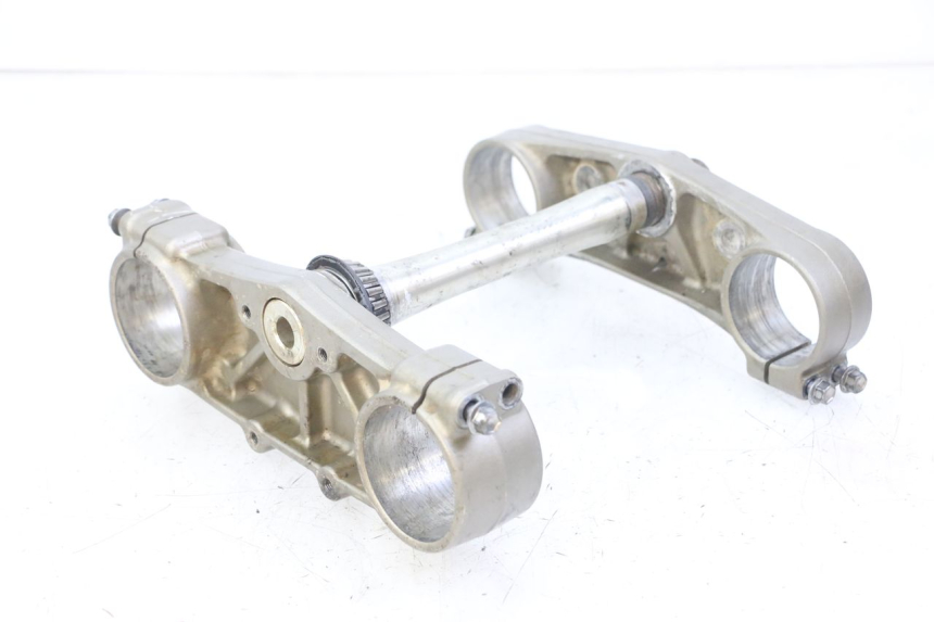 photo de YOKES FORK YAMAHA YZ-F YZF 250 (2007 - 2013) - Fixing points details