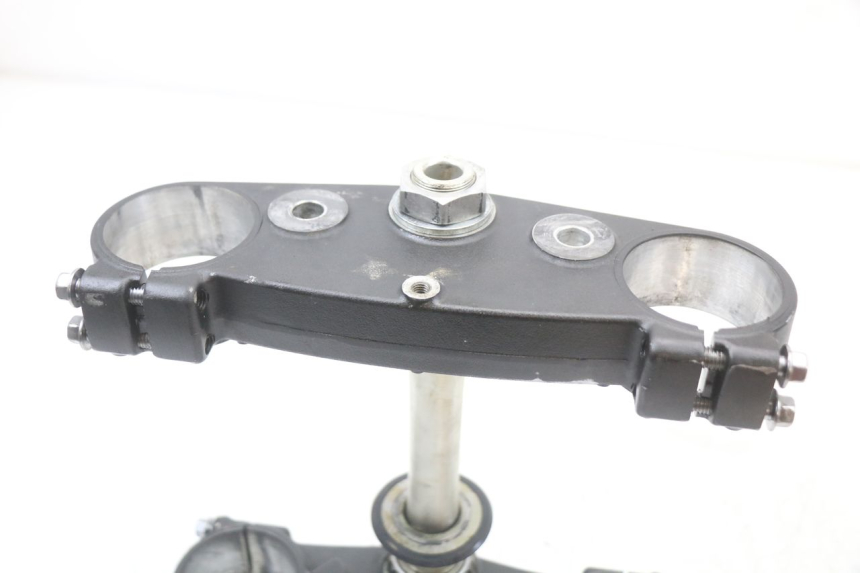 photo de FORK HEAD YAMAHA YZ 125 (2017 - 2021) - Fixing points details