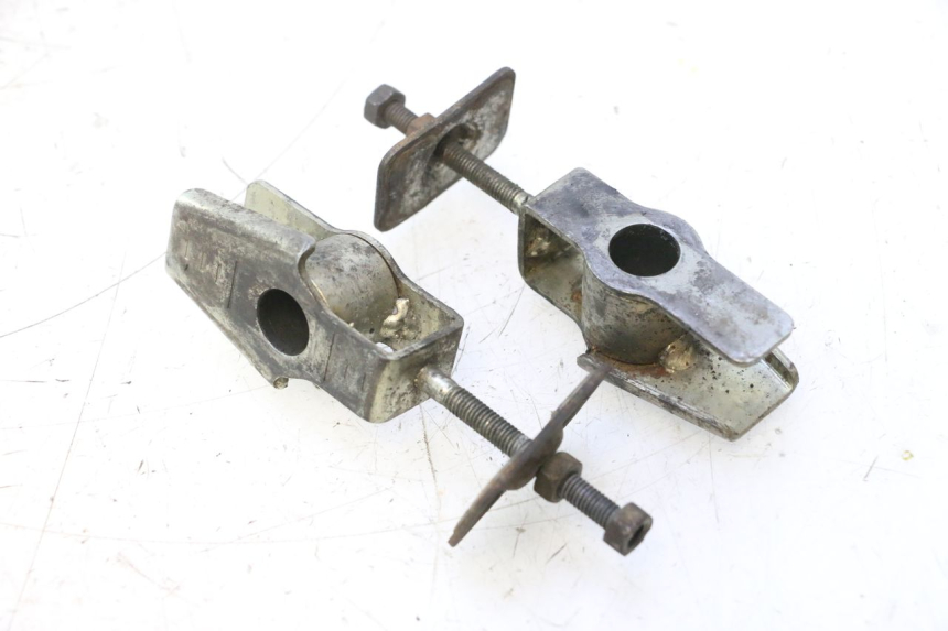photo de CHAIN ADJUSTER HONDA CB TWO FIFTY 250 (1991 - 2002) - Main view
