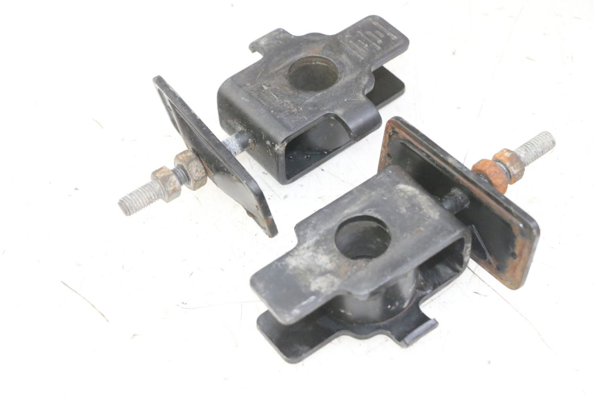 photo de CHAIN TENSIONER HONDA CBF 500 (2004 - 2007) - Component detail