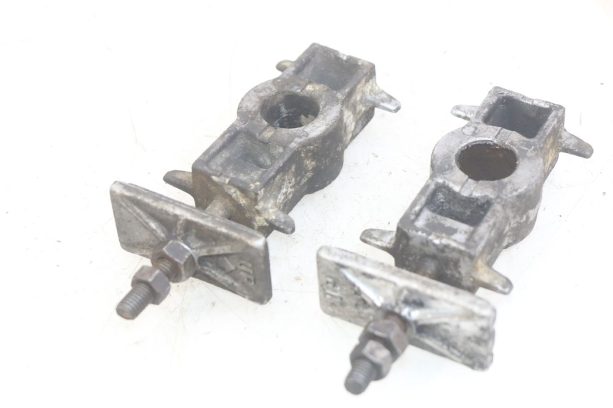 photo de CHAIN TENSIONER HONDA CBR F SC25 1000 (1989 - 1992) - Component detail