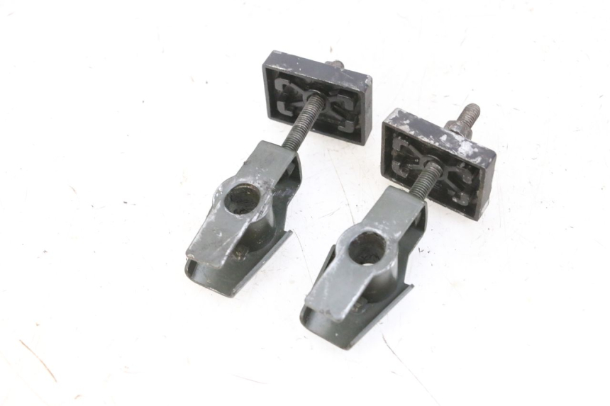 photo de CHAIN ADJUSTER KSR CODE 125 (2018 - 2020) - Alternative perspective