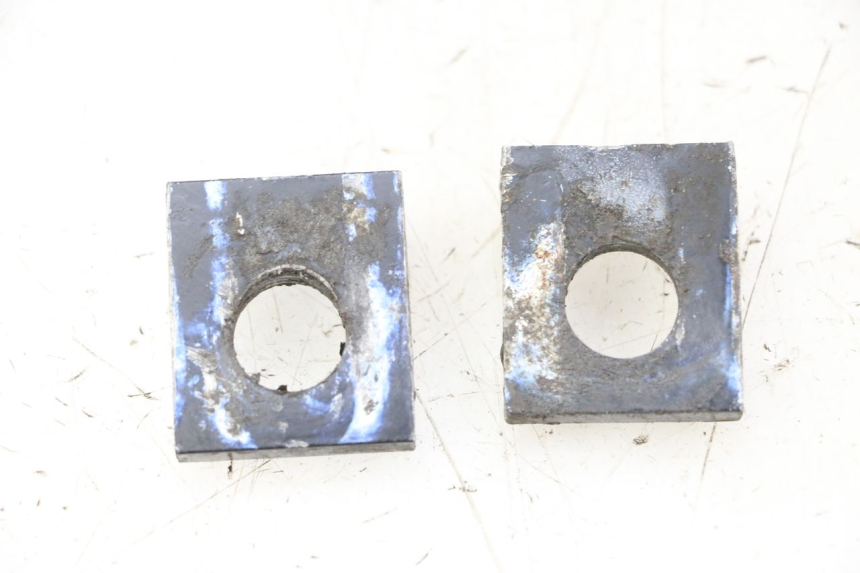 photo de CHAIN ADJUSTER BSE DIRTBIKE PH10L 125 - Zoom on usage condition