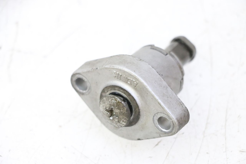 photo de CAM CHAIN TENSIONER HONDA CBF 125 (2009 - 2015) - Zoom on usage condition