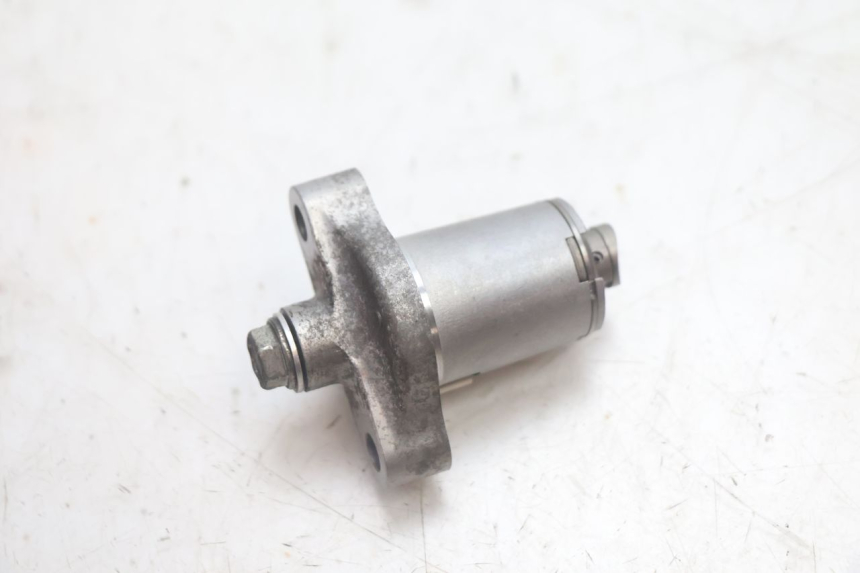 photo de CAM CHAIN TENSIONER HONDA FJS SILVER WING SILVERWING 400 (2005 - 2008) - Alternative perspective