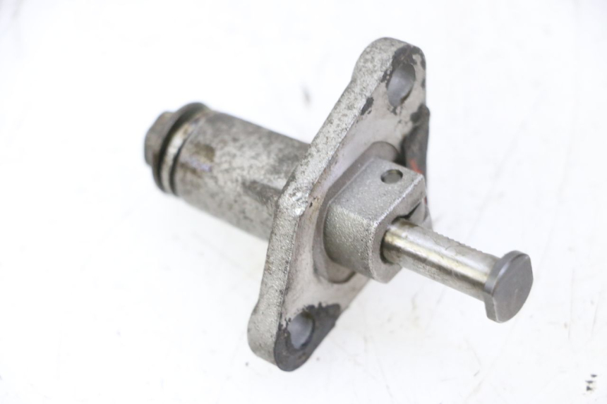 photo de CAM CHAIN TENSIONER KYMCO GRAND DINK 125 (2008 - 2014) - Zoom on usage condition