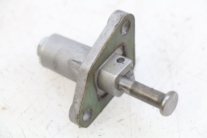 photo de TIMING CHAIN TENSIONER PEUGEOT KISBEE 4T 50 (2018 - 2022) - Zoom on usage condition