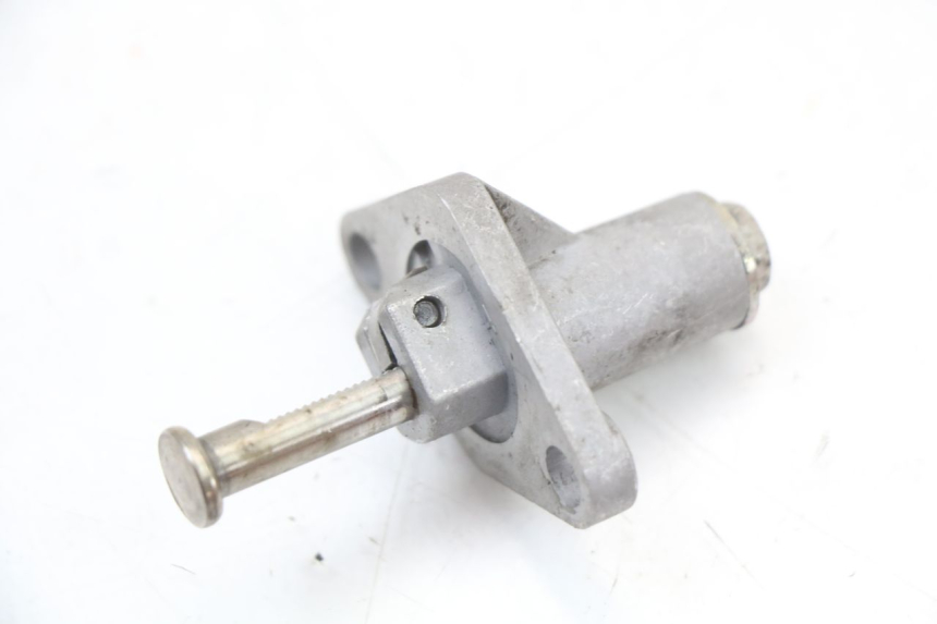 photo de TIMING CHAIN TENSIONER PEUGEOT KISBEE 4T 50 (2018 - 2022) - Zoom on usage condition