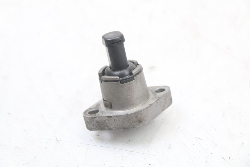 photo de CAM CHAIN TENSIONER PEUGEOT BELVILLE 125 (2017 - 2021) - Zoom on usage condition