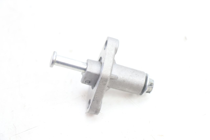 photo de CAM CHAIN TENSIONER LAZIO RENO 50 (2016 - 2021) - Zoom on usage condition