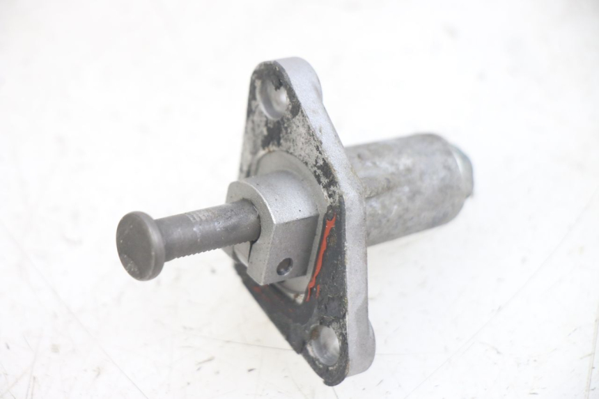 photo de TIMING CHAIN TENSIONER PEUGEOT TWEET 4T 50 (2014 - 2019) - Zoom on usage condition