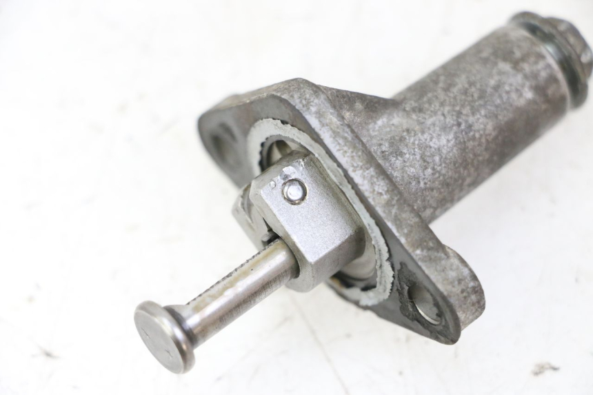 photo de TIMING CHAIN TENSIONER YAMAHA X-MAX XMAX 250 (2006 - 2009) - Alternative perspective