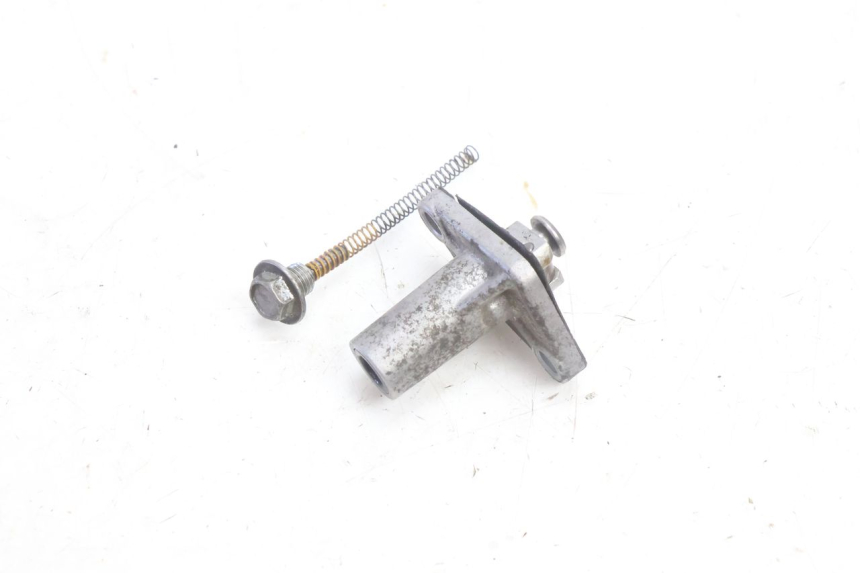 photo de CAM CHAIN TENSIONER YAMAHA YP MAJESTY 125 (2007 - 2010) - Alternative perspective
