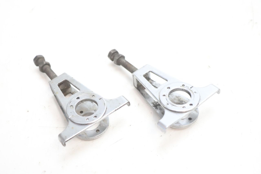 photo de CHAIN ADJUSTER KAWASAKI GPX F ZX750F 750 (1986 - 1990) - Component detail